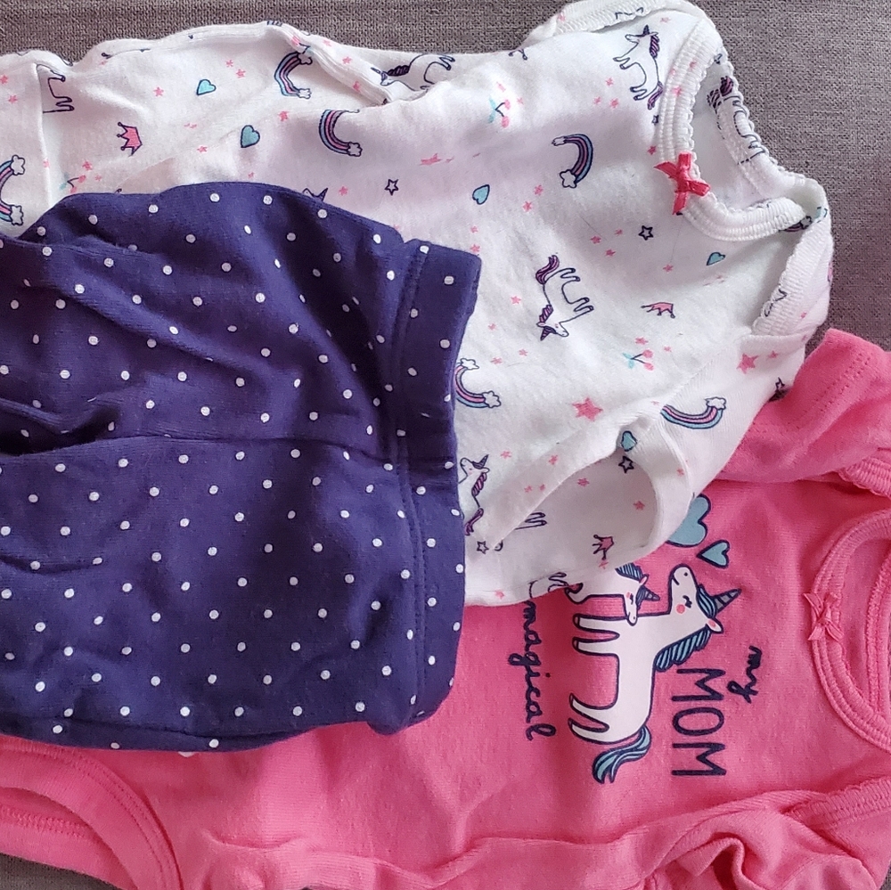 2 Carter's 3 piece sets, size newborn